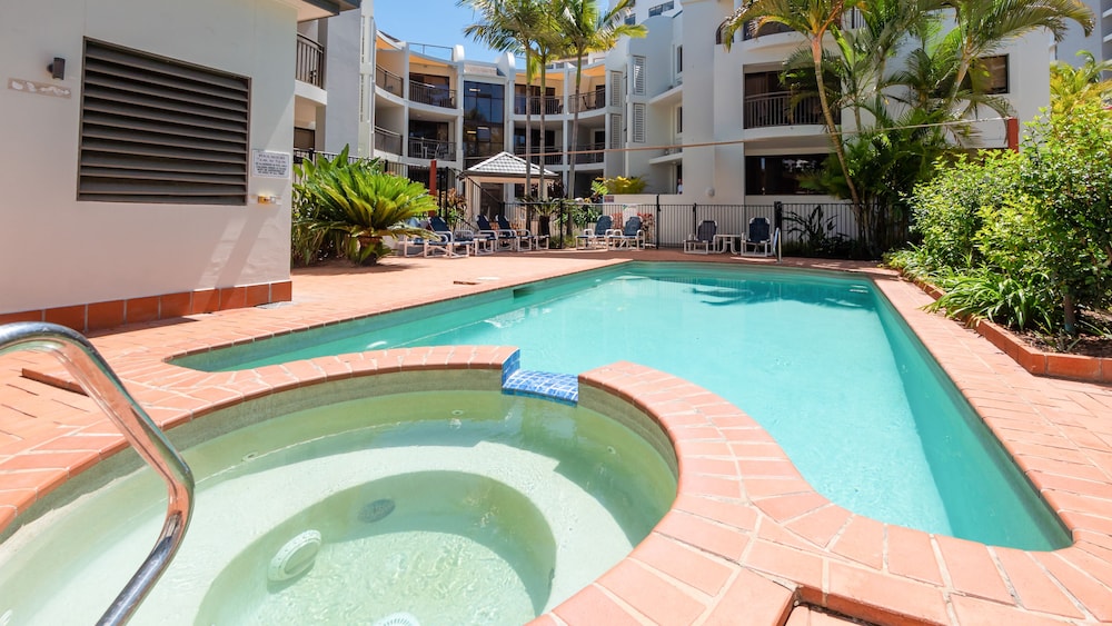 Burleigh On the Beach Apartments 56/62
