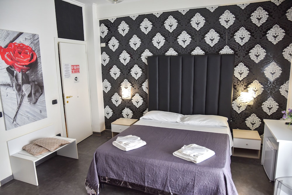 Mirosa Bed And Breakfast 20/50