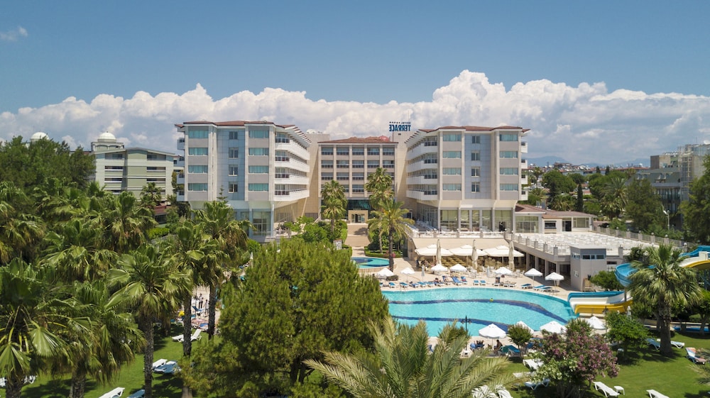 Terrace Beach Resort 30/35