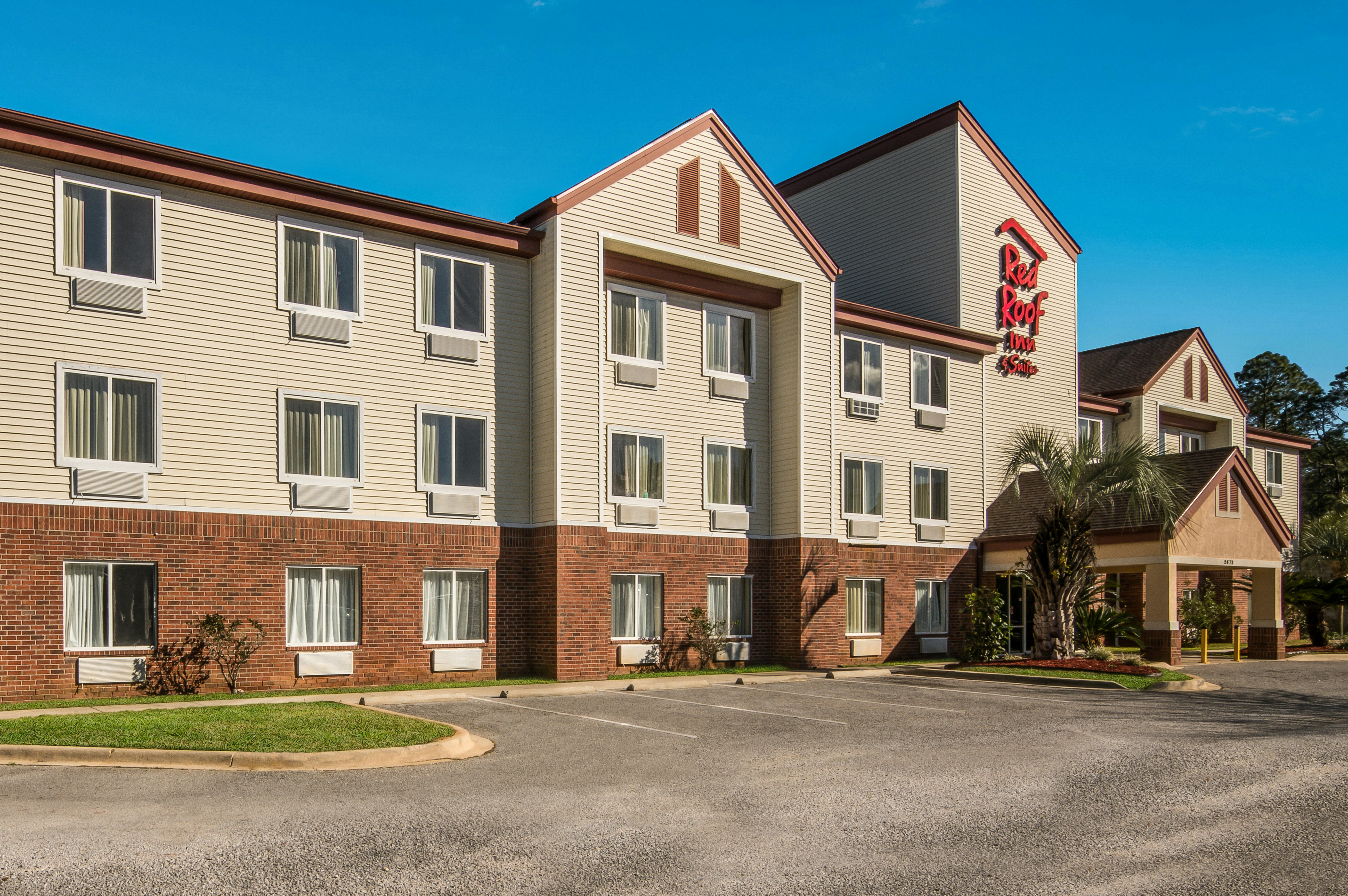 Red Roof Inn & Suites Pensacola East - Milton 38/39