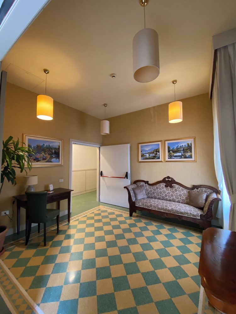 Basilica Hotel 32/50