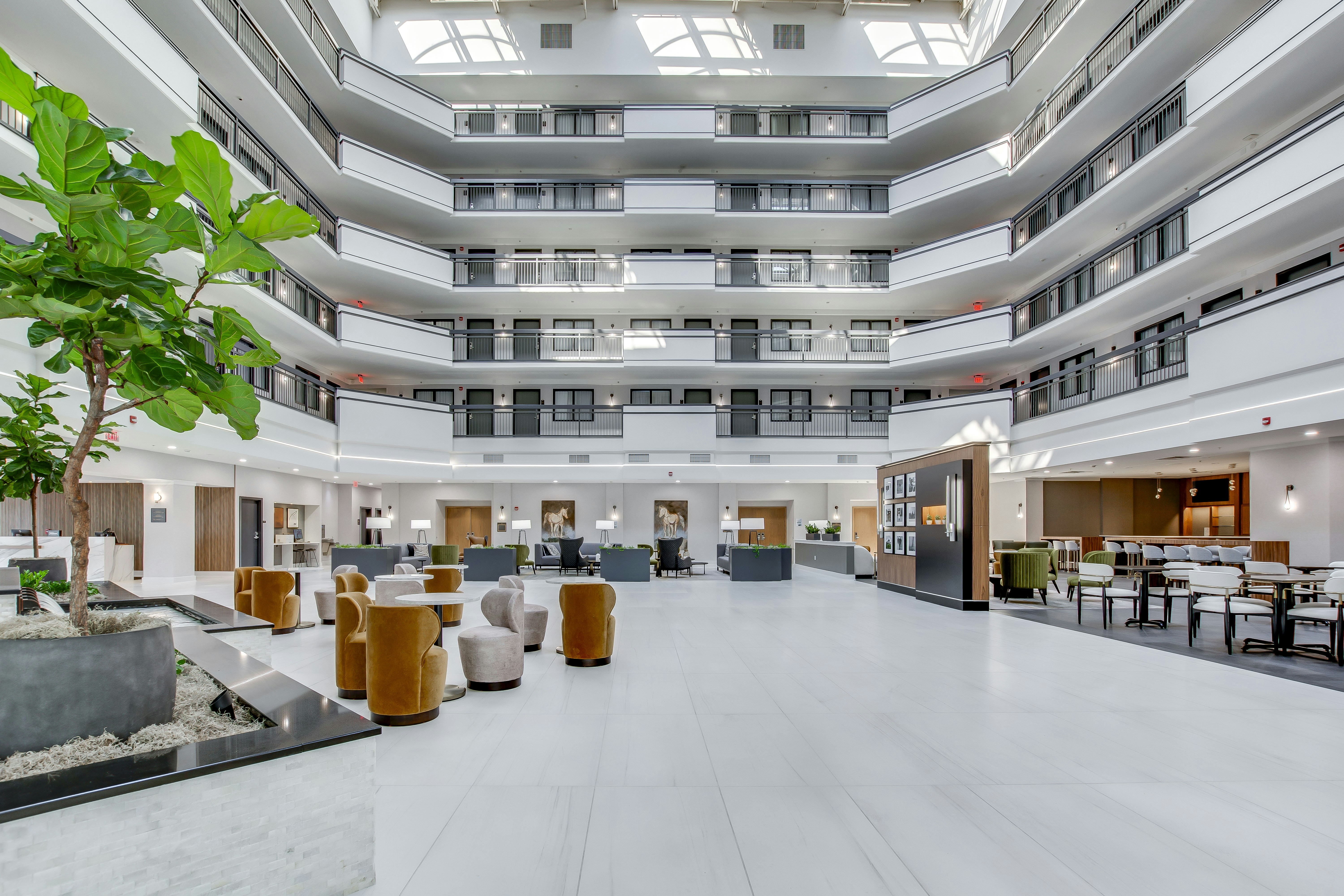 Embassy Suites Louisville East 14/73