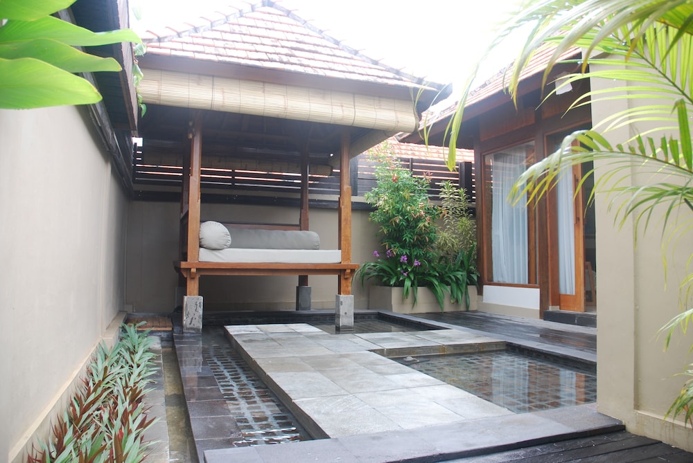 Ubud Village Hotel 7/51