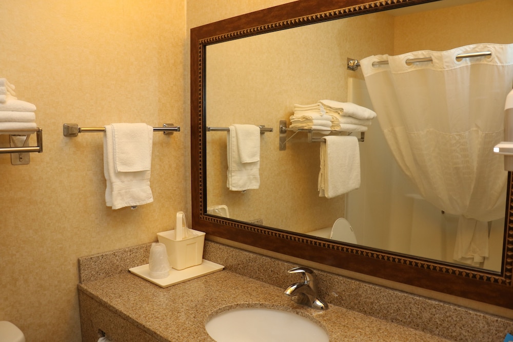 Motel6 Minot, ND 44/48
