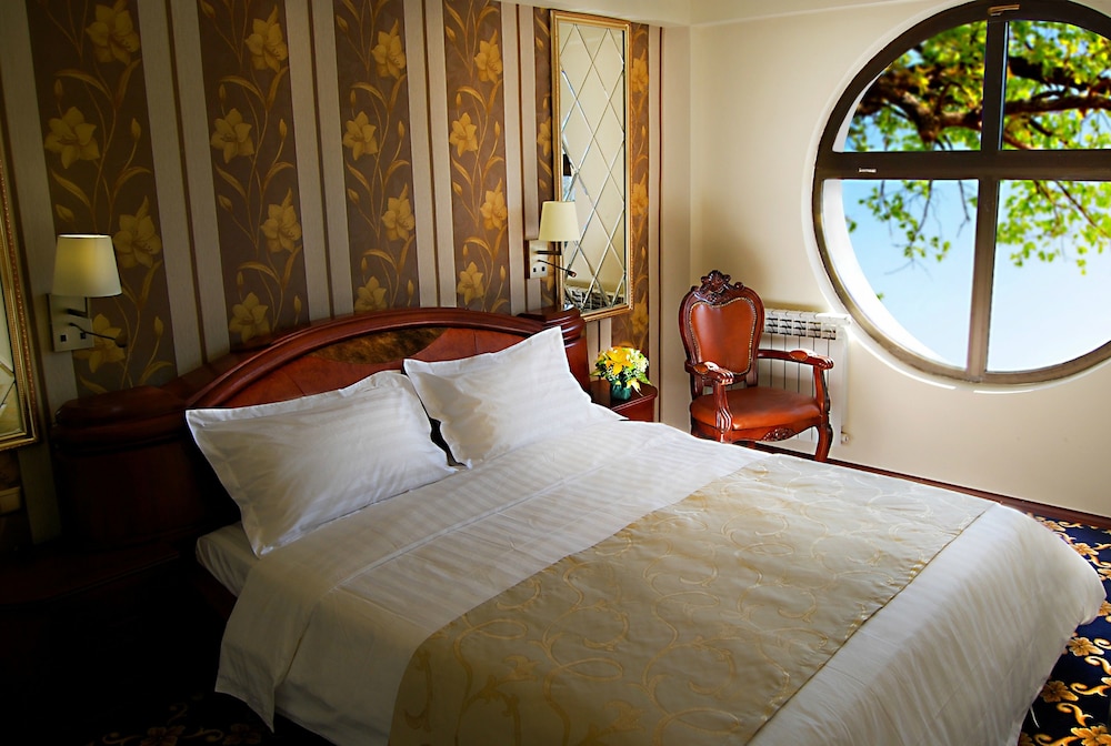 Cron Palace kosher Tbilisi Hotel 13/50