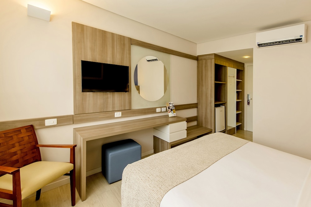 Mar Hotel Conventions 8/32