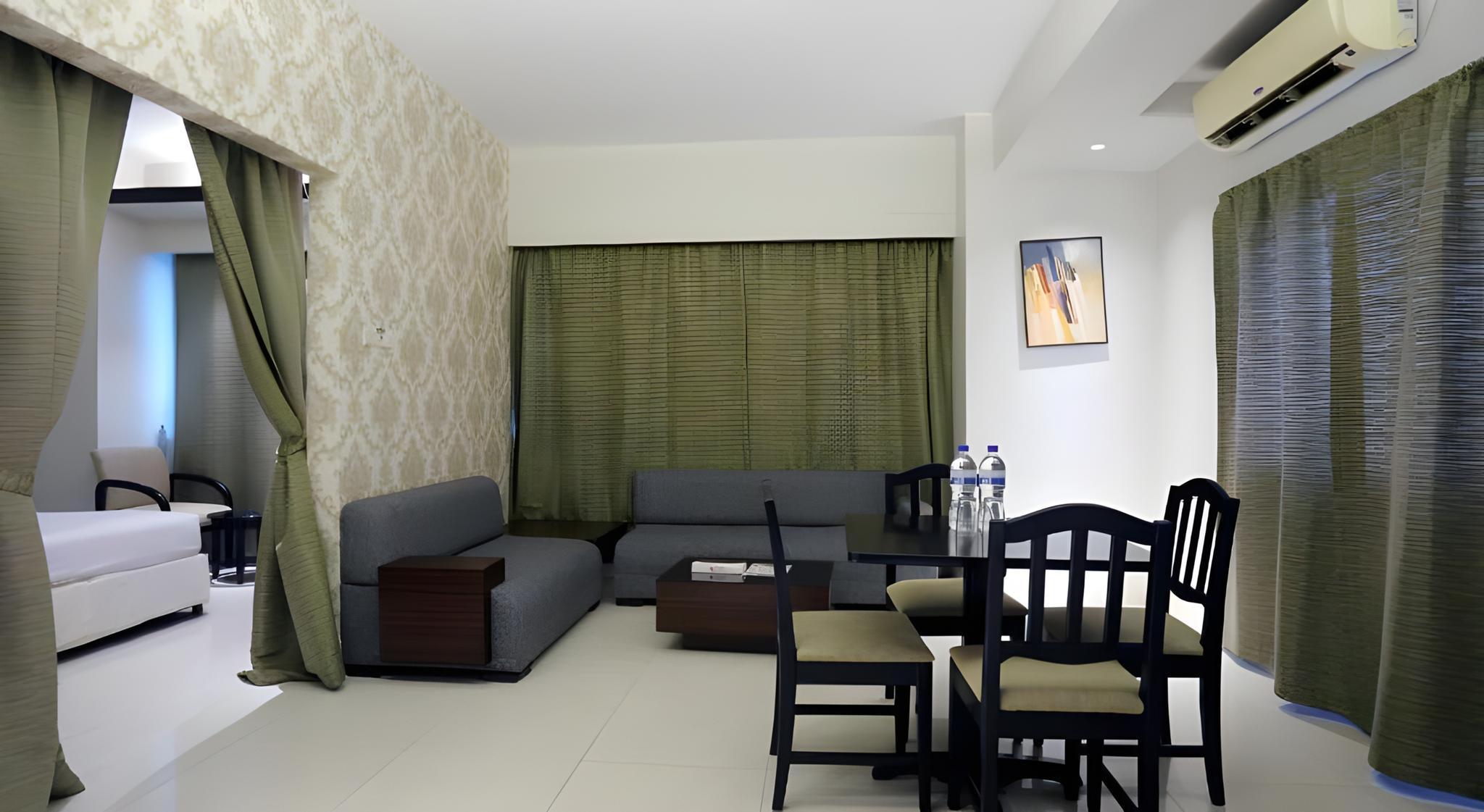 ORCHID BUSINESS HOTEL 27/36