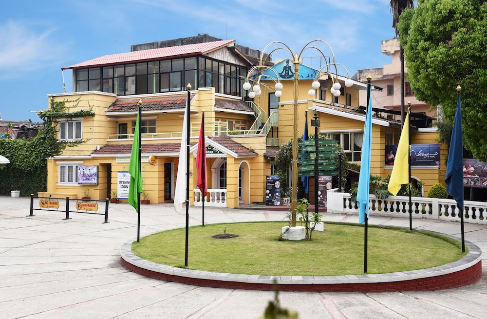 Park Village Resort 33/41