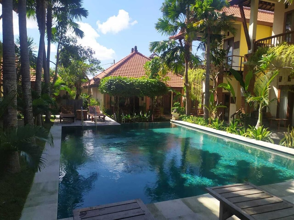 Mina Pelasa Hotel and Resto 4/61