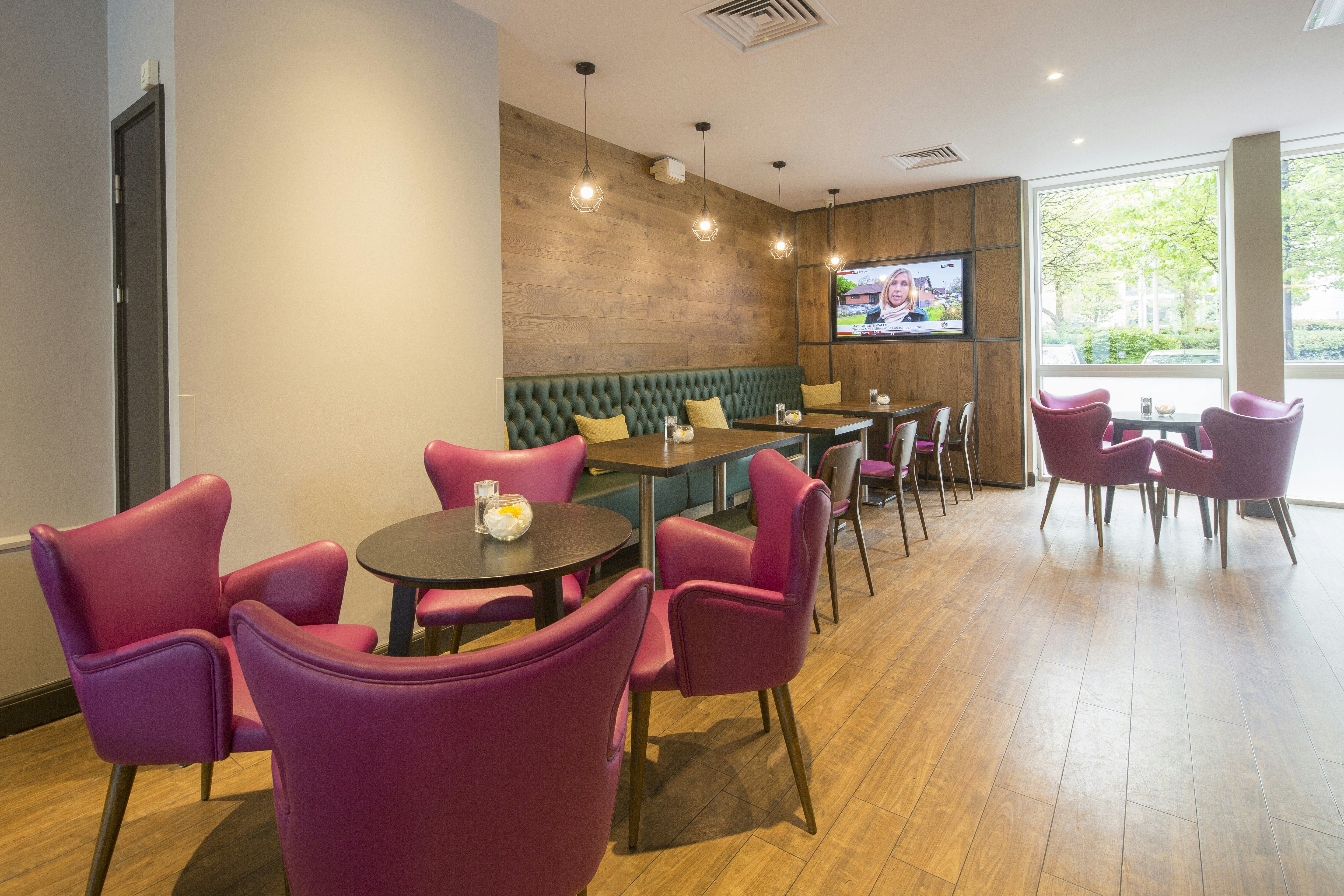 Hilton Garden Inn Bristol City Centre 12/19
