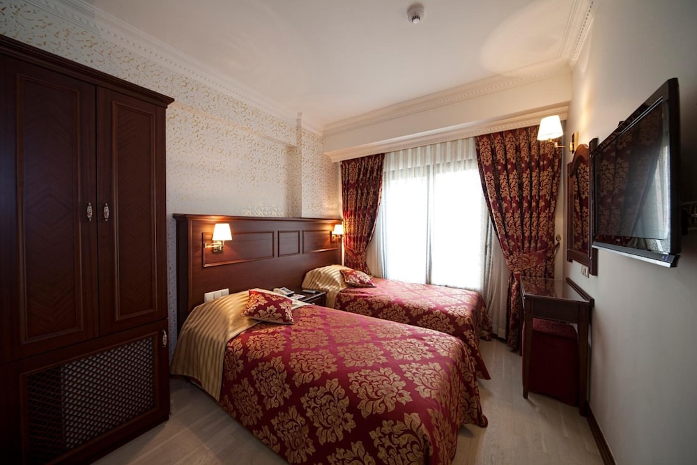 Istanbul Newcity Hotel 12/50