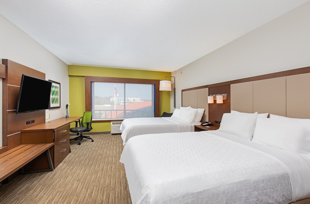 Holiday Inn Express Hotel and Suites Mt. Juliet-Nashville Area 27/70