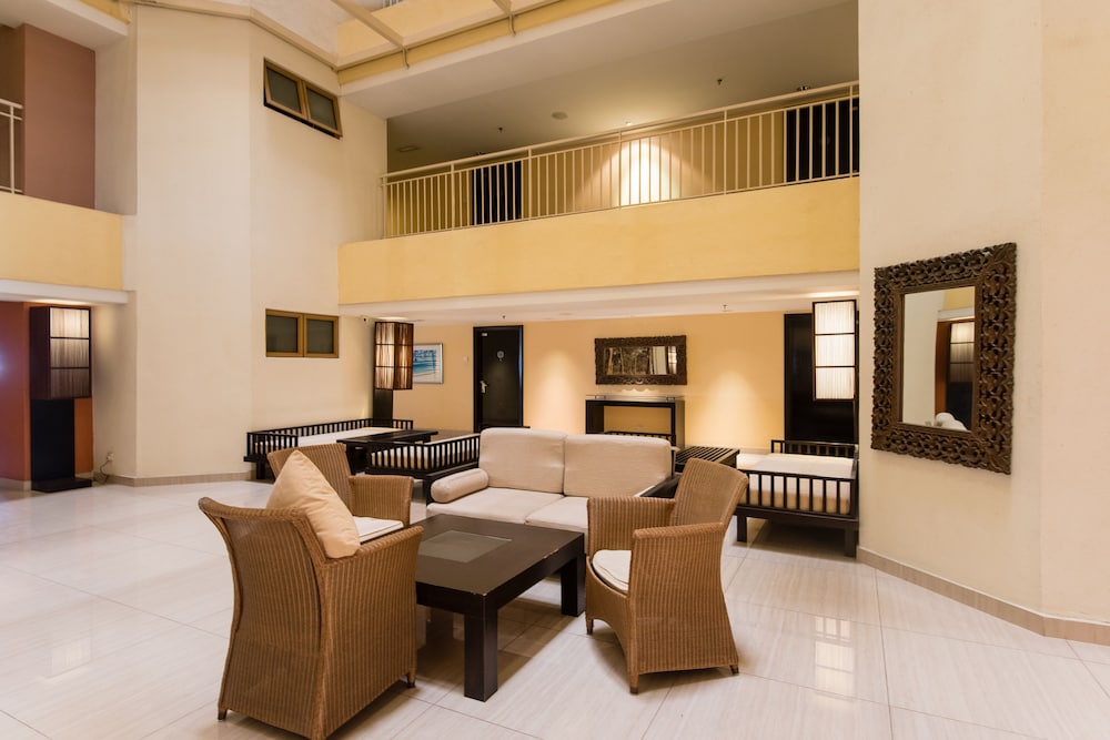 W Studio Resort Suites At Pyramid Tower 19/37