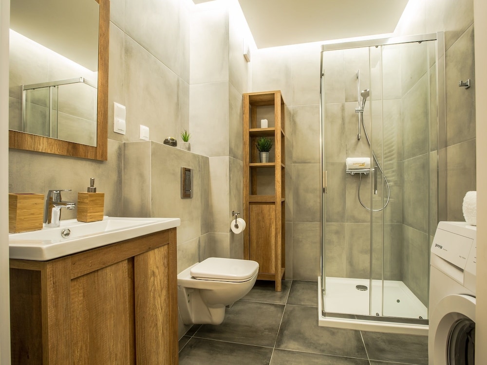 Emihouse Apartamenty Rzeszow 68/73