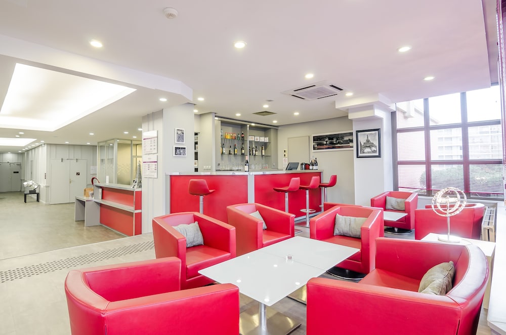 MERCURE CERGY PONTOISE CENTRE 37/70