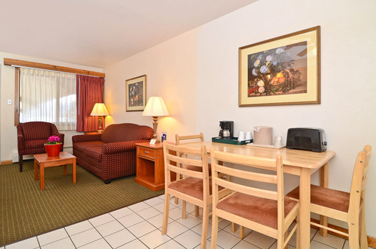 Best Western Ptarmigan Lodge 42/72