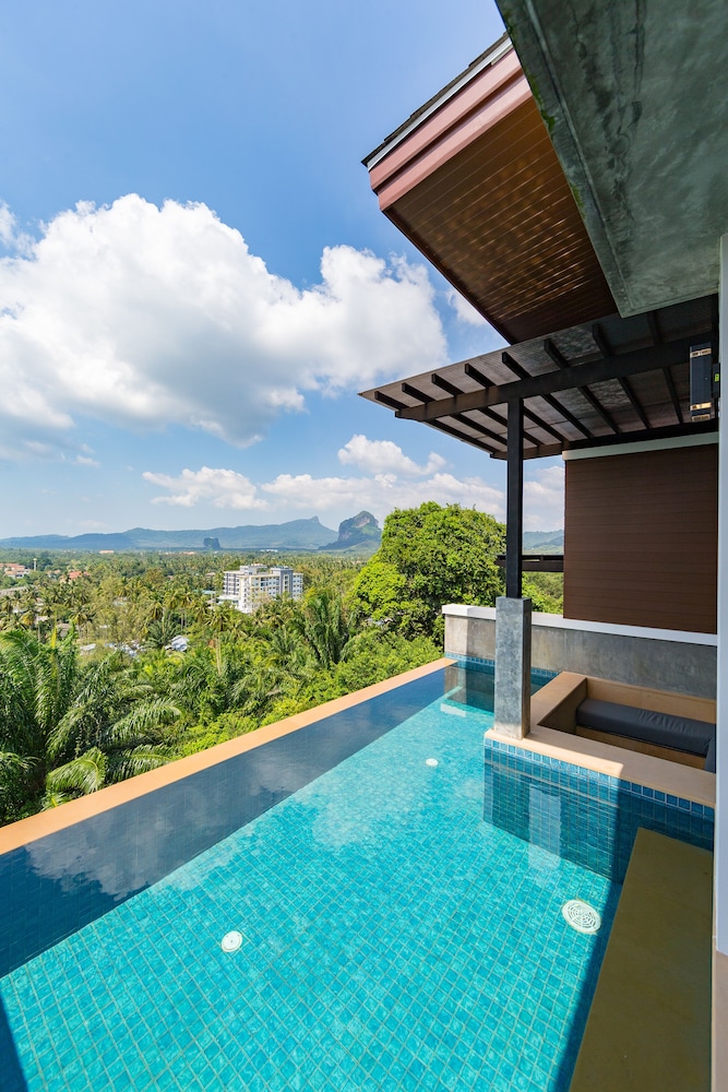 Andakiri Pool Villa 55/57