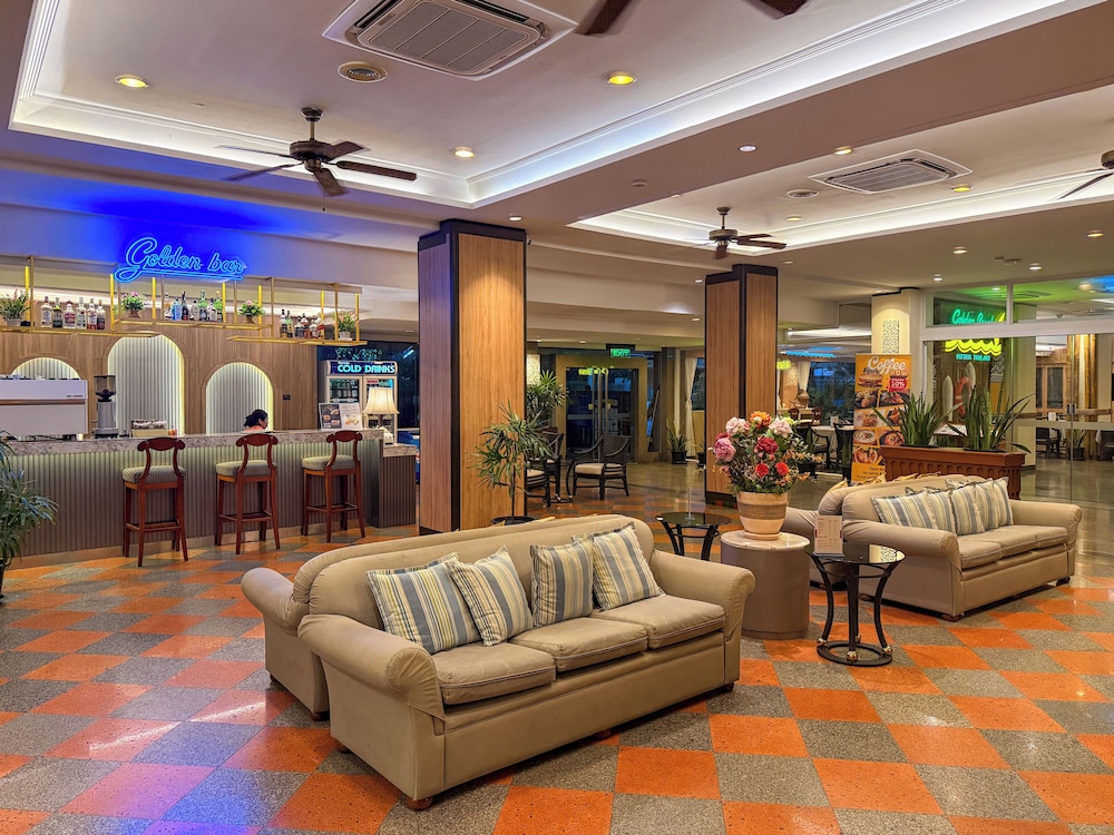 Golden Beach Hotel Pattaya 27/44