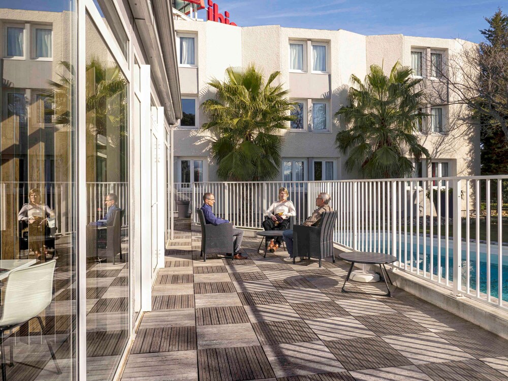 Ibis Arles 40/65