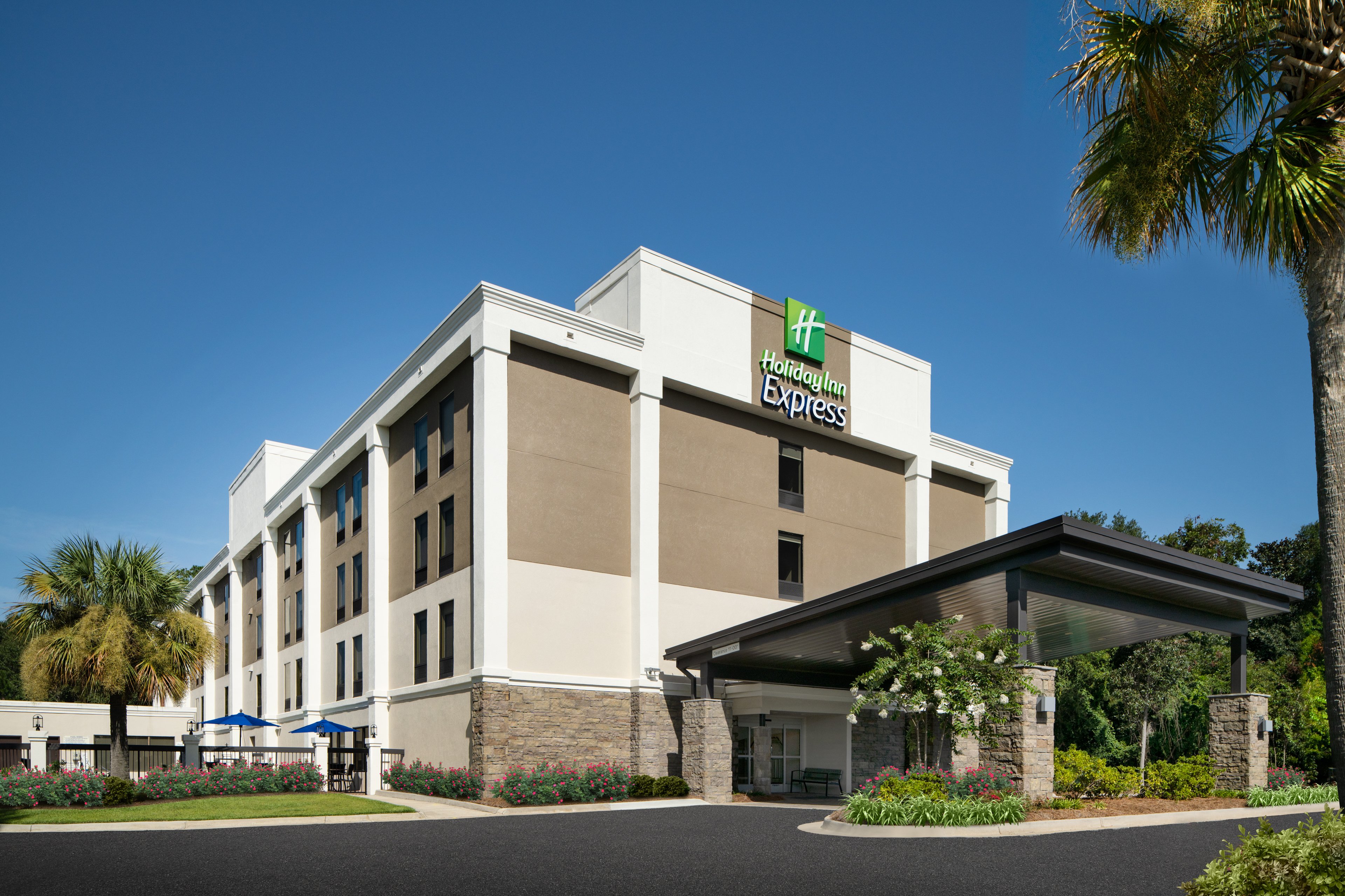 Holiday Inn Express Statesboro 3/42