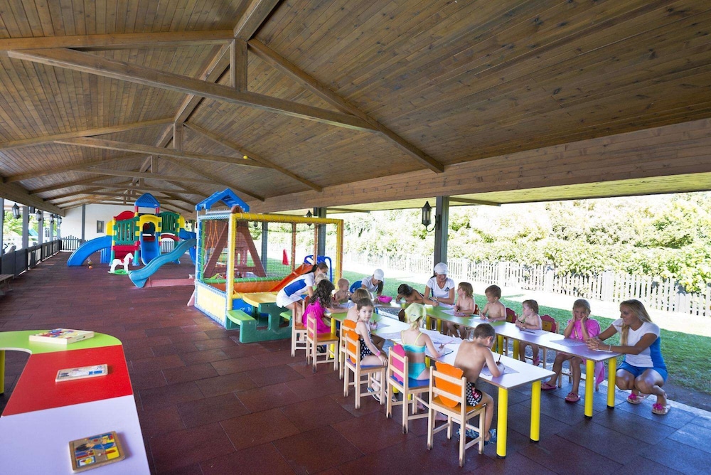 Limak Lara De Luxe Hotel and Resort 74/81