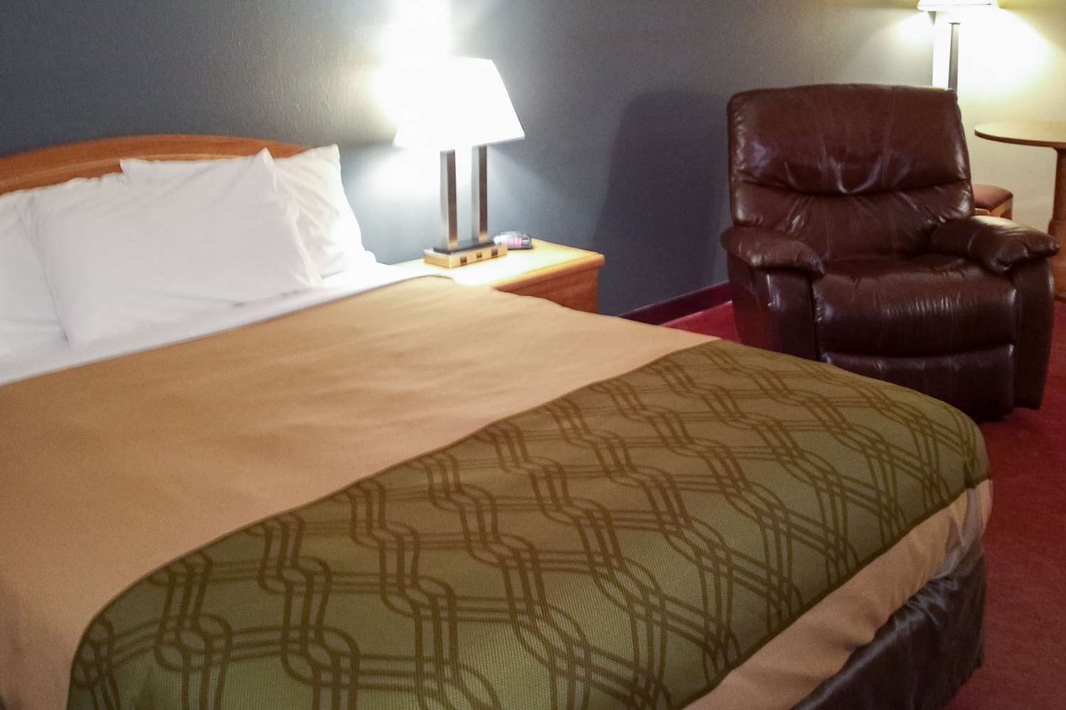 Upgrade, Suite, King Bed