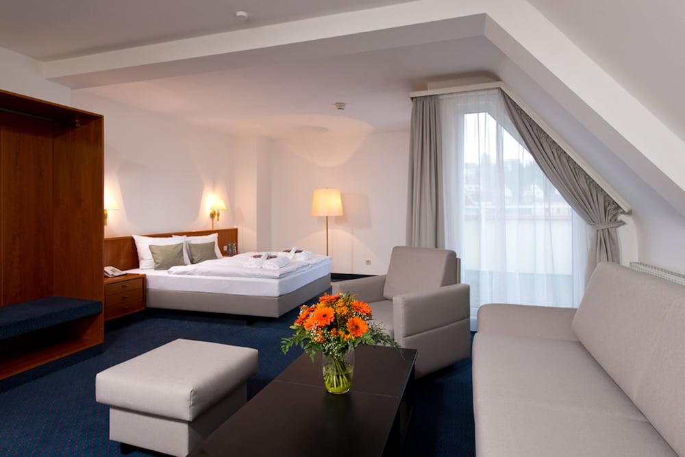 Achat Hotel Neustadt An Der Weinstrasse 21/75