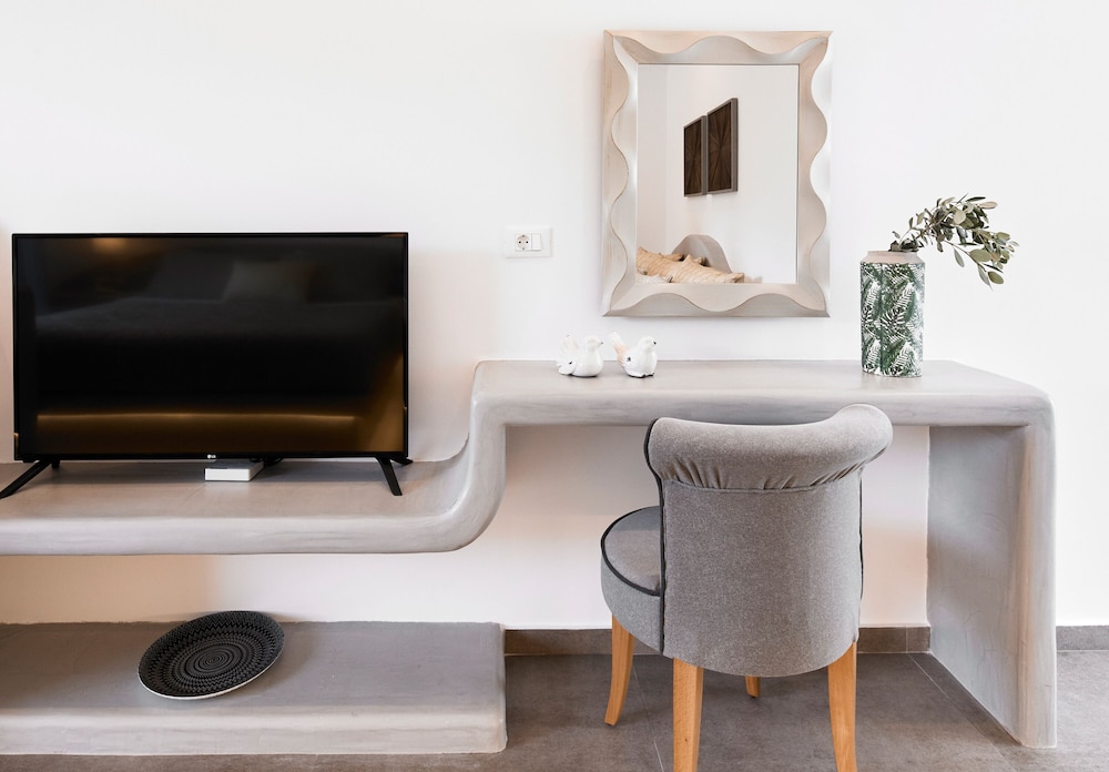 Amara Suites Santorini 29/50