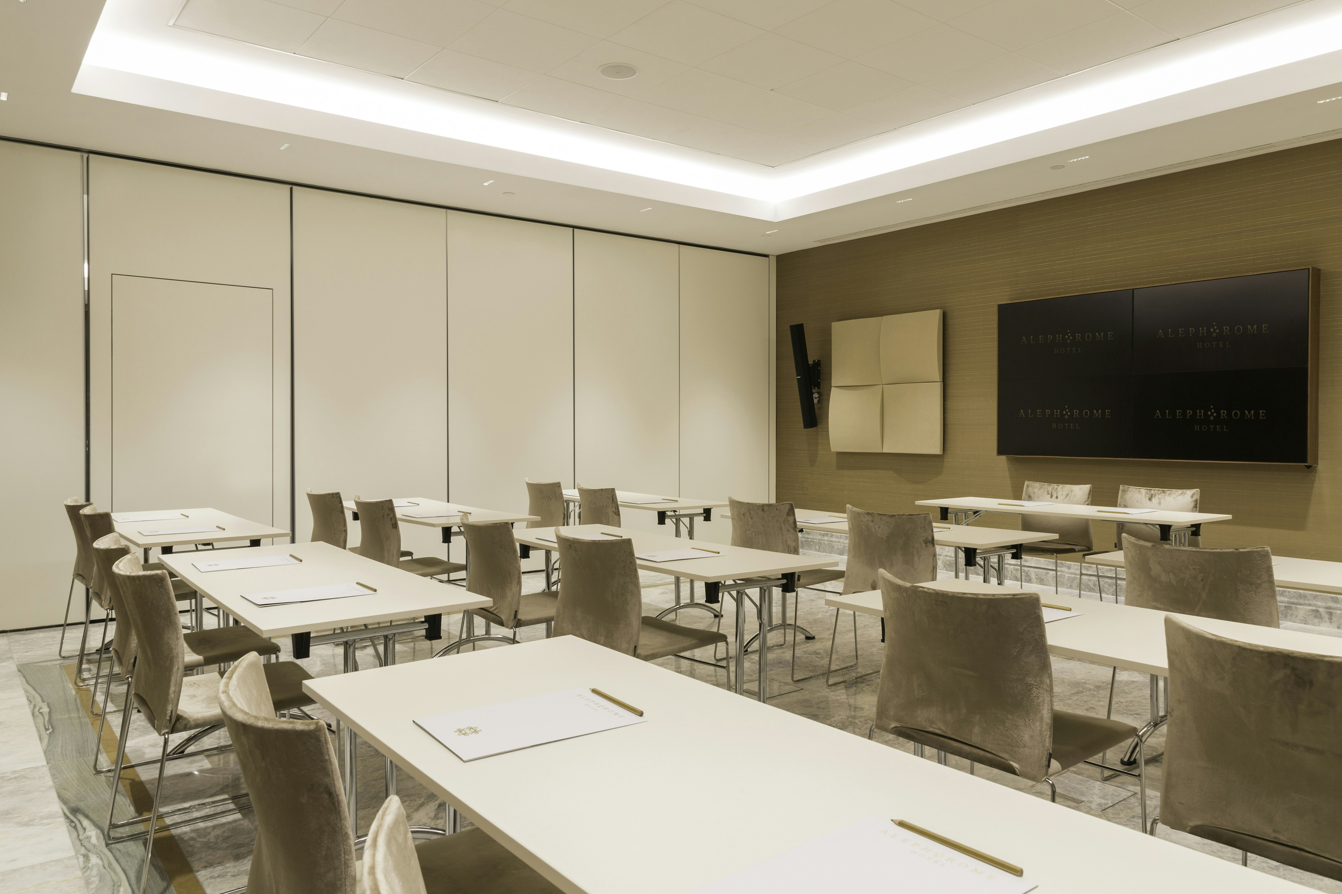 Aleph Rome Hotel Curio Collection by Hilton 53/63