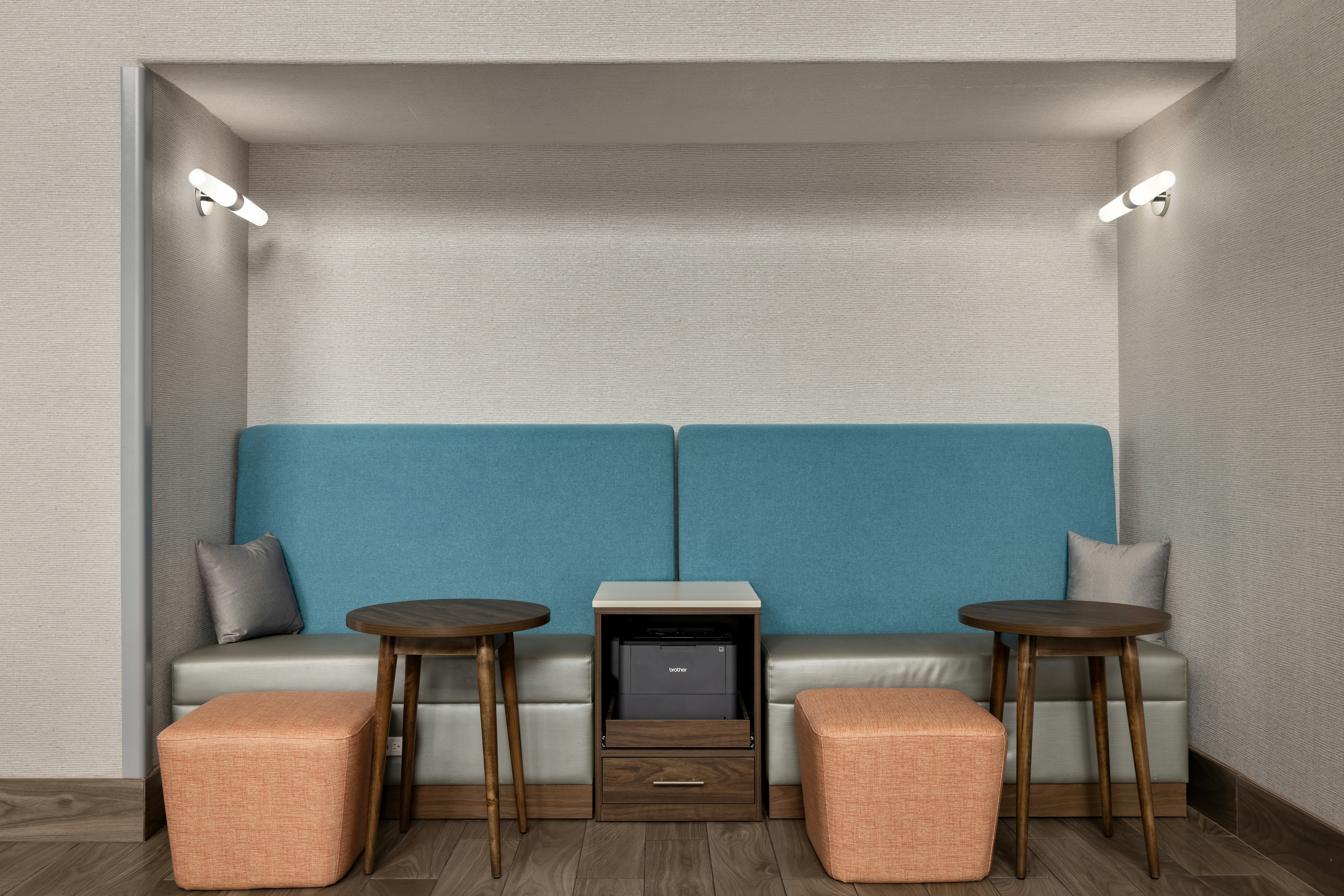 Hampton Inn Suites Galveston 47/68