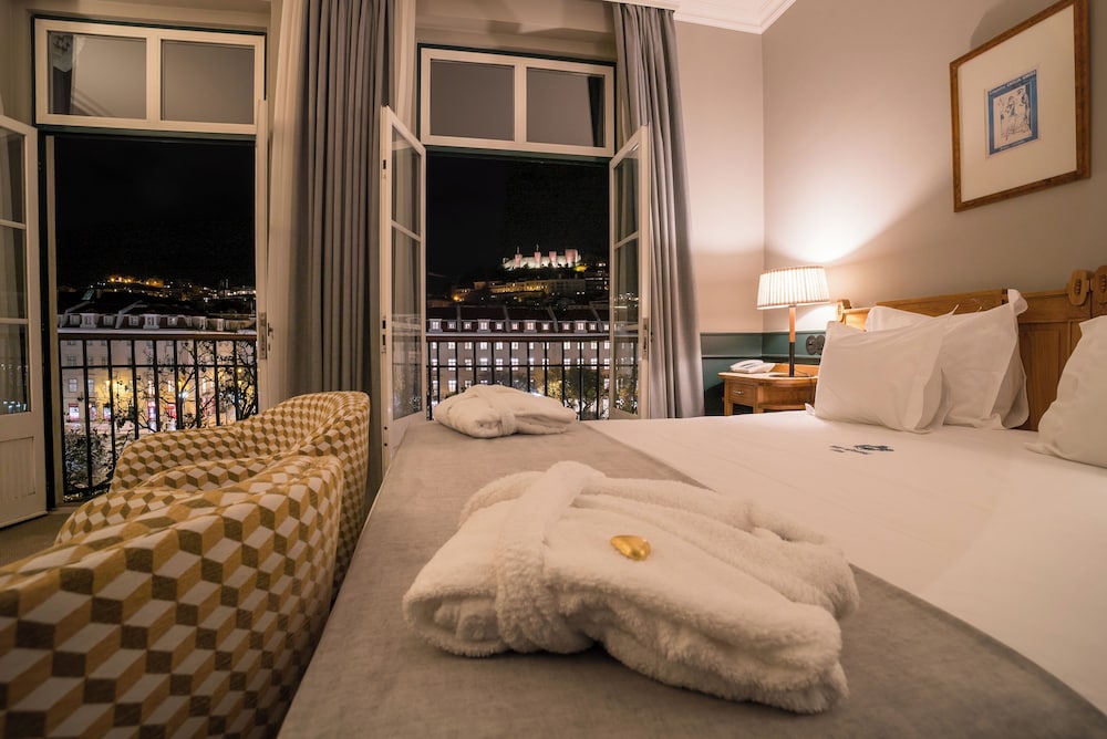 Rossio, Twin Beds, Castle View، Metropole Hotel Lisbon 4/7