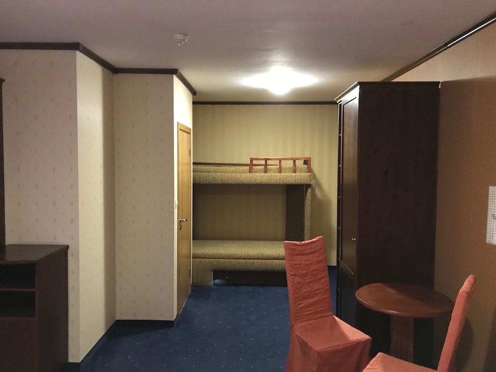 Friends Hotel Bansko 17/19