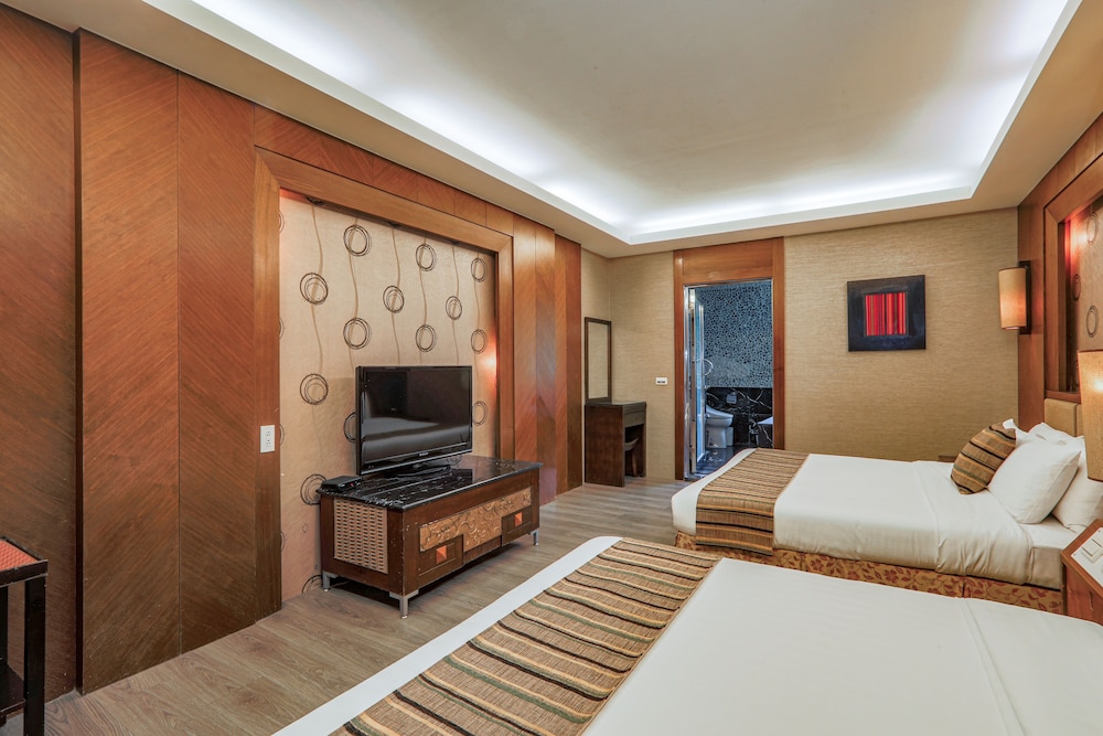 Sunrise Hot Spring Hotel 16/50