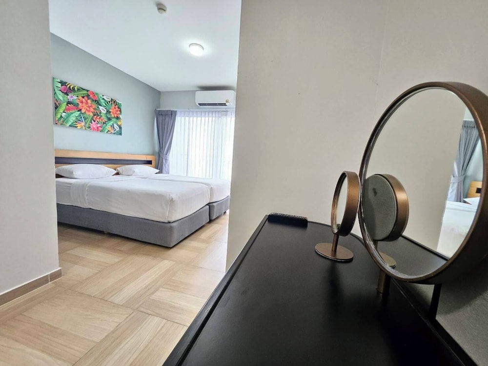 CHIVA BANGKOK HOTEL 58/58