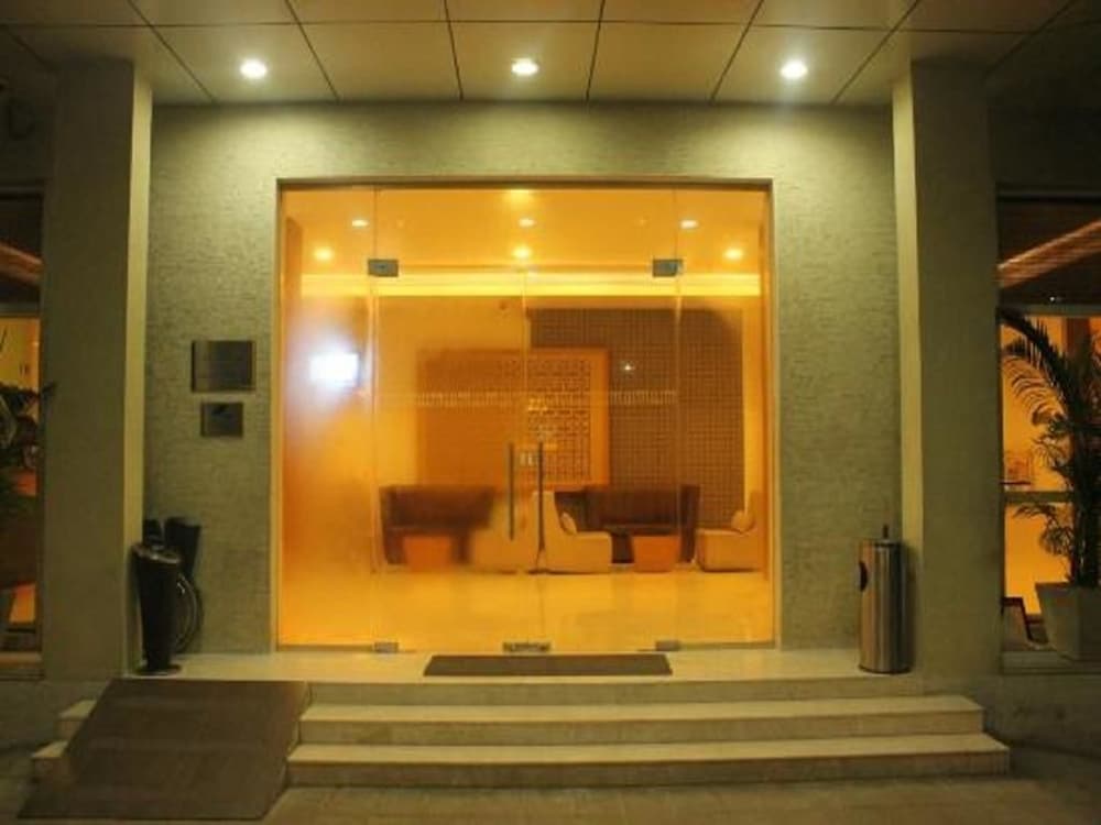 Keys Prima by Lemon Tree Hotels, Katti-Ma, Chennai 24/51
