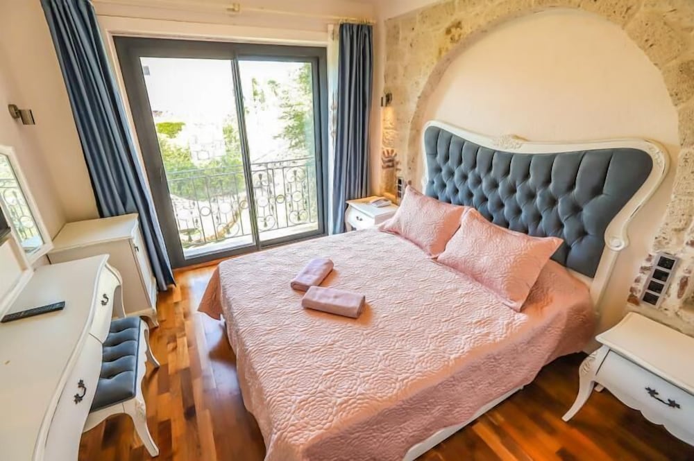 Amour Alacati Butik Otel 11/24