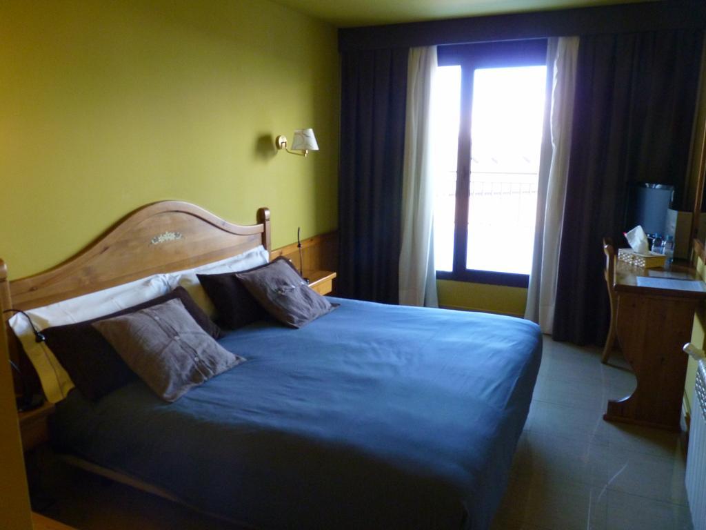 Petit Hotel 4/41