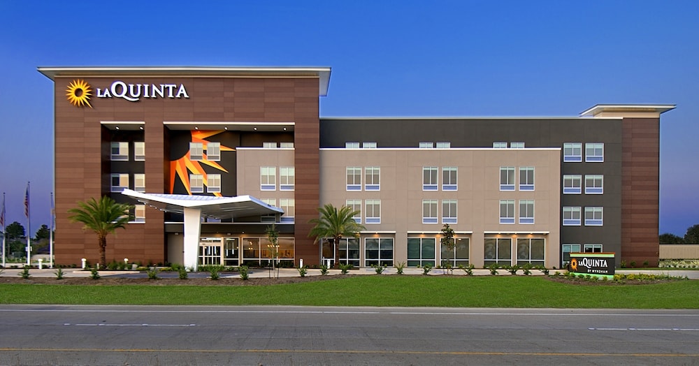 La Quinta Inn & Suites by Wyndham Texas City I 45 7/59