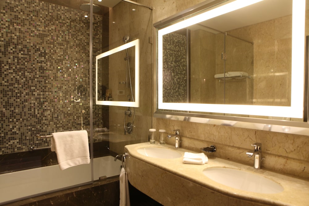 Sofitel Beirut Le Gabriel 48/48