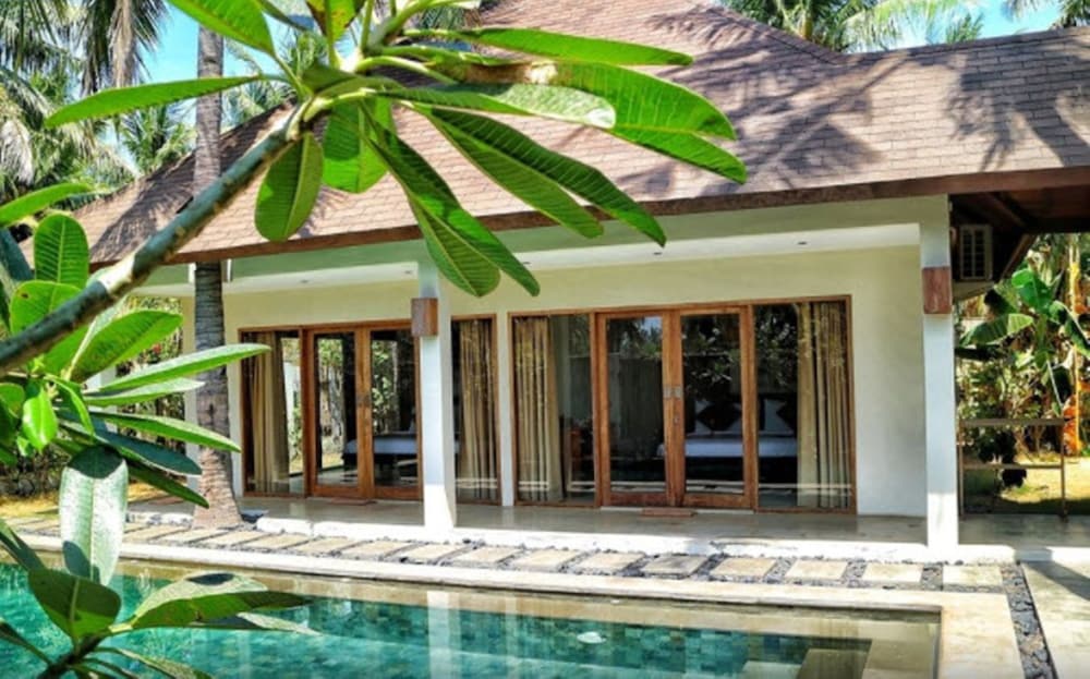 Kelapa Luxury Villas 5/80