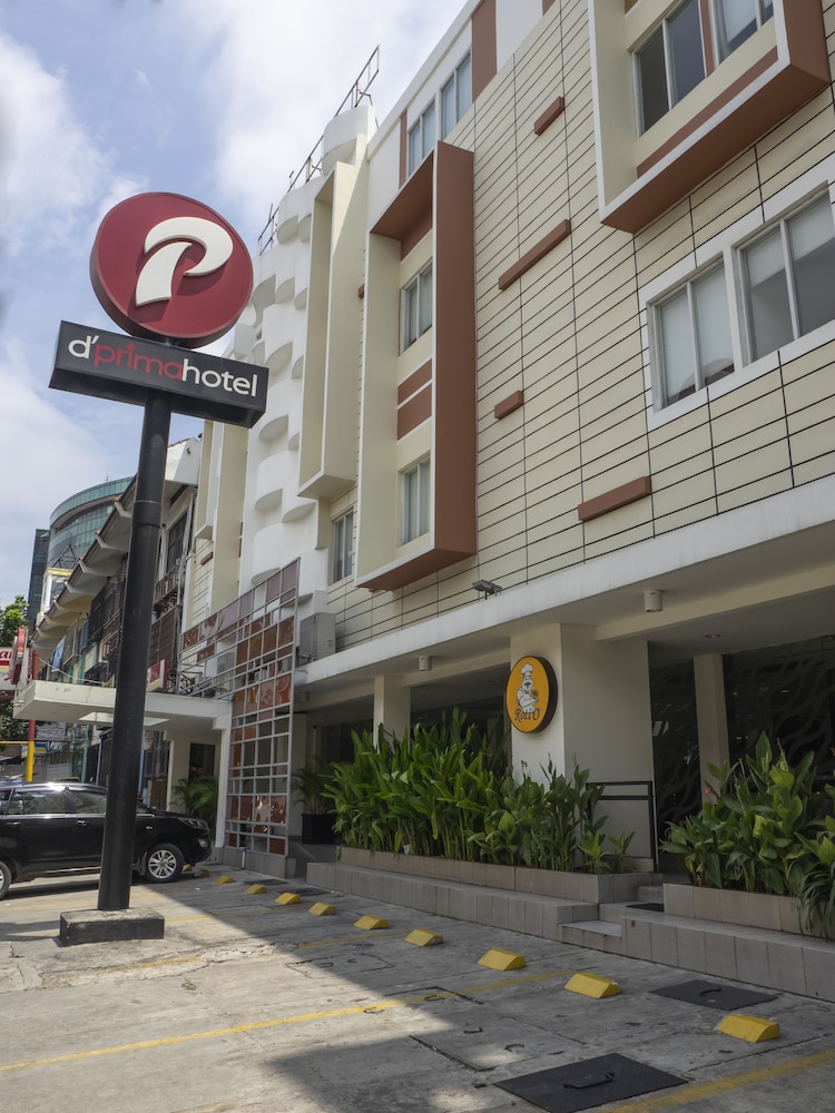 d'primahotel ITC Mangga Dua 21/24
