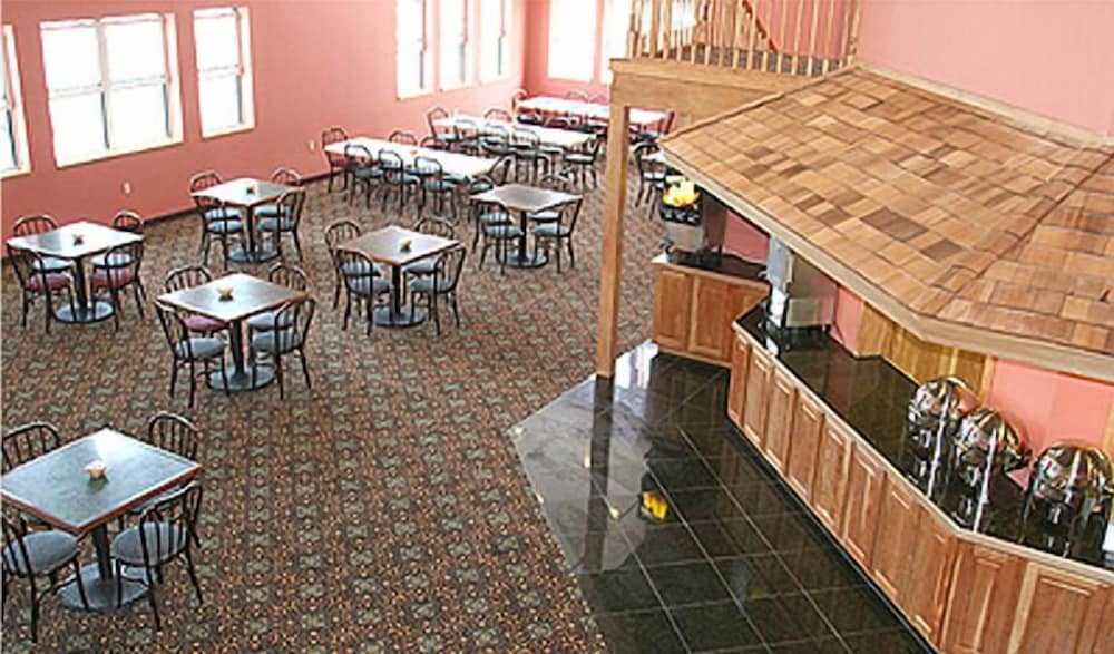 restaurant cafeteria