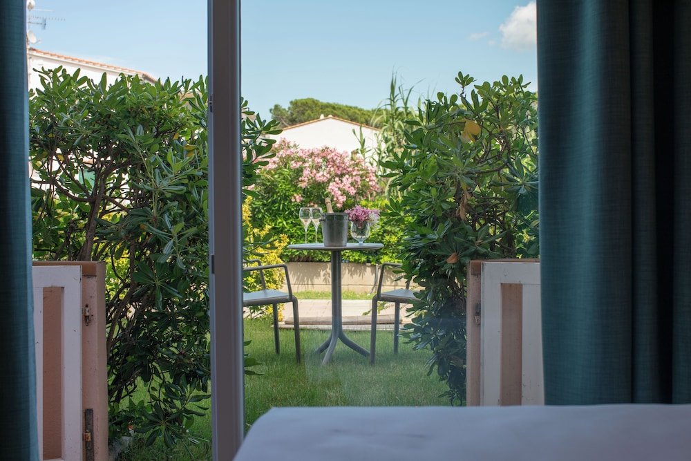 Hotel Riva Del Sole 64/70