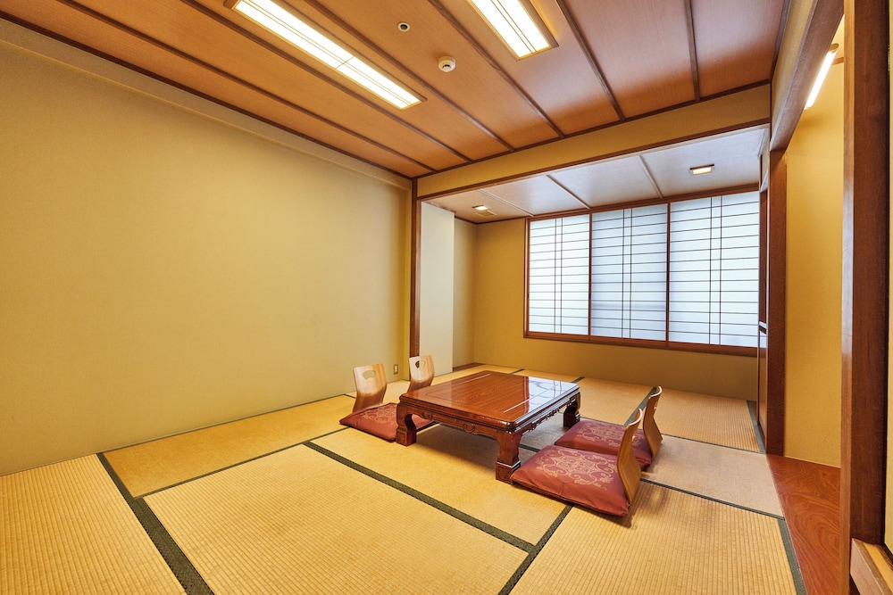 JAPANESE, STANDARD, TATAMI