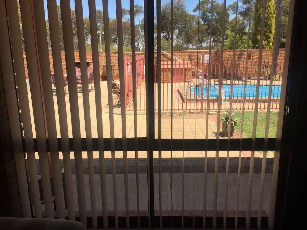 KADINA GATEWAY MOTOR INN 1/45