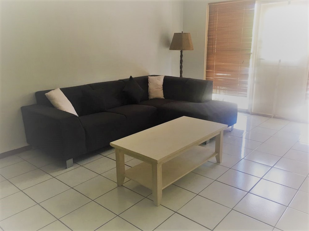 Pega Pega Apartments 10/21