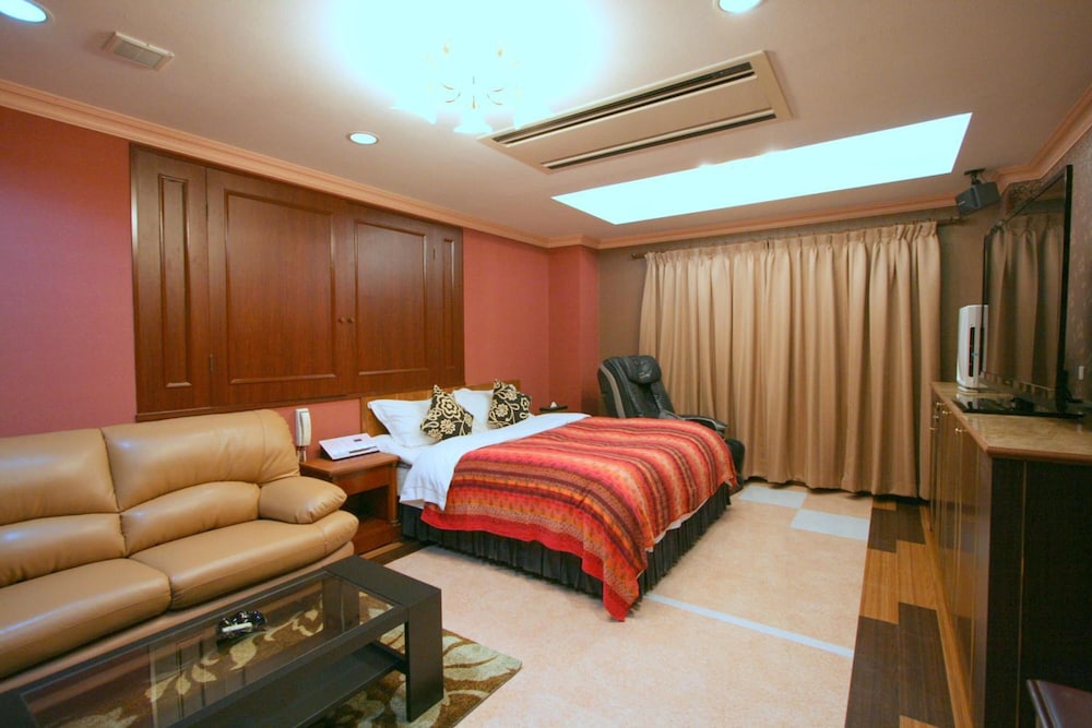 Hotel Aura Ono - Adults Only 6/22