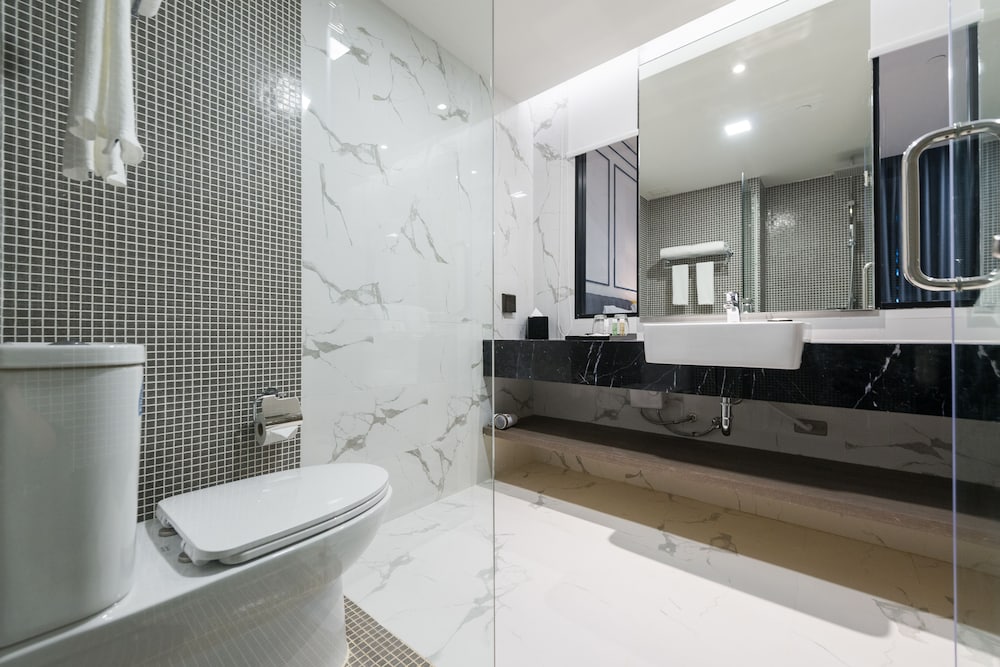 MAVEN BANGKOK HOTEL 27/31