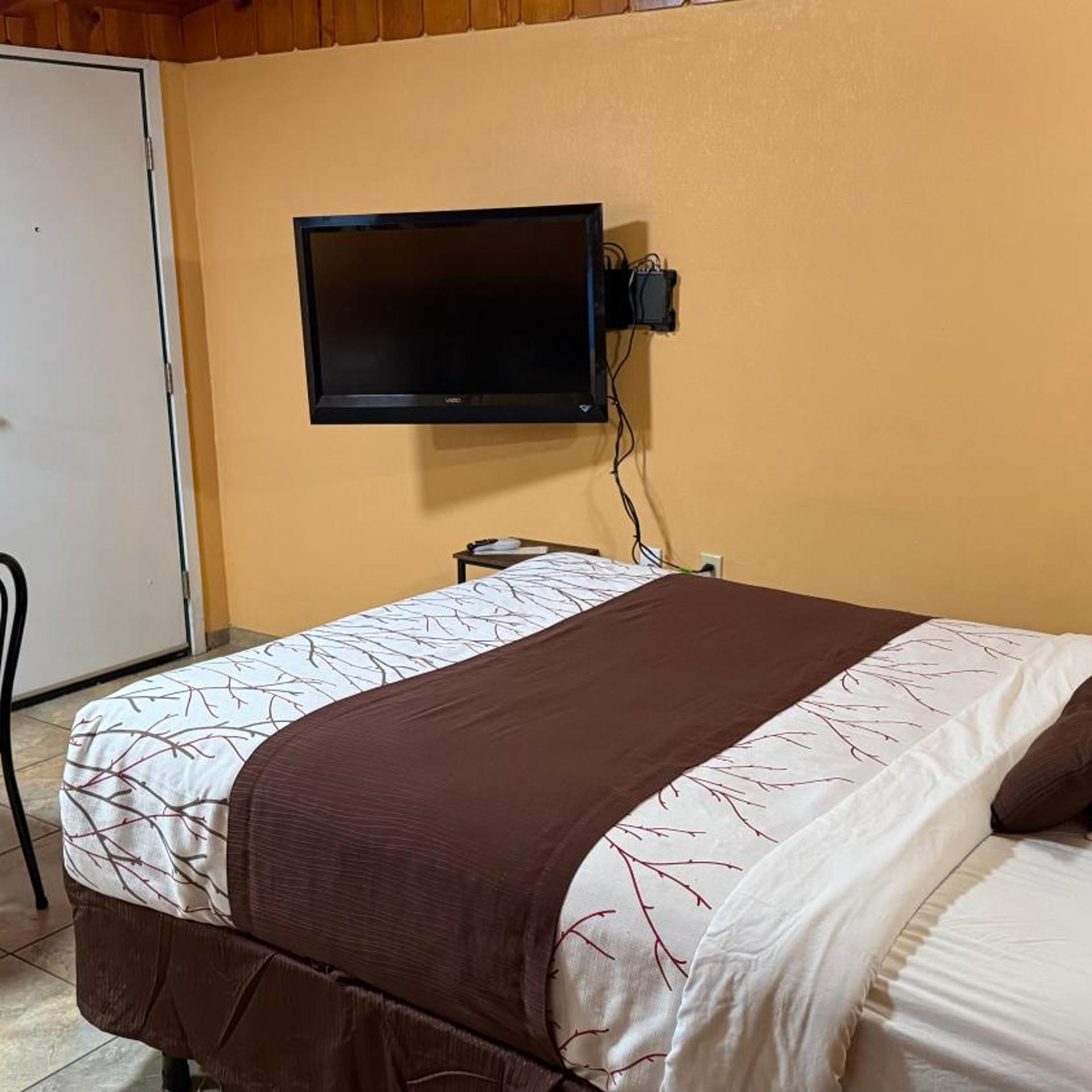 Apple Inn Motel 12/50
