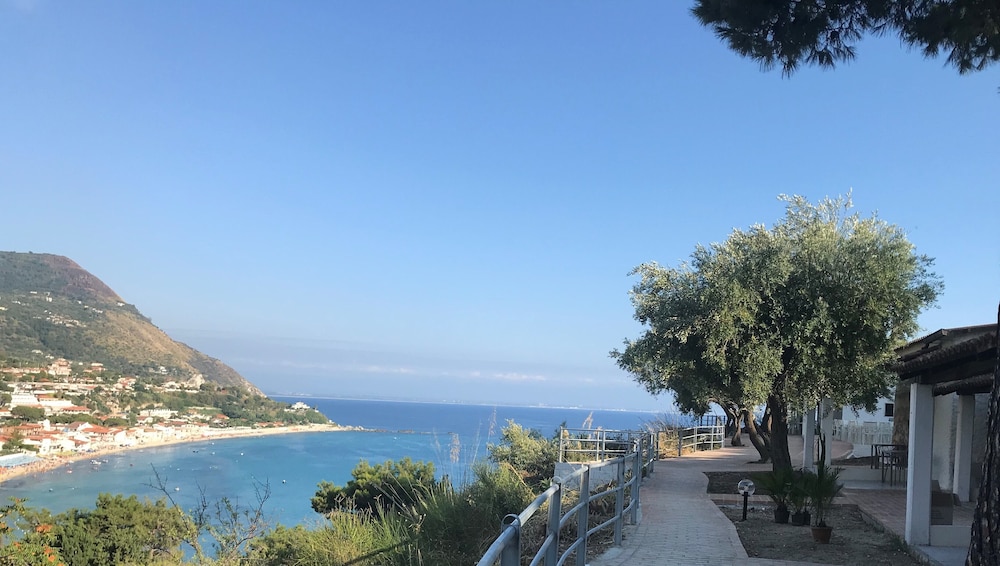 Marina del Capo 28/33